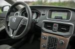 Volvo V40 T5 AWD Cross Country 2016 года